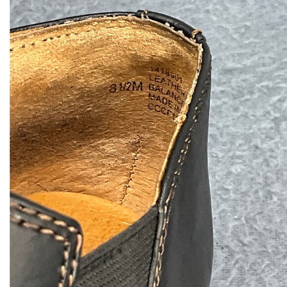 Sofft Black Leather Buckle Western Block Heel Comfort Ankle Boot Women 8.5 - Picture 10 of 10